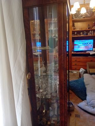 Vitrina clásica madera 4 baldas