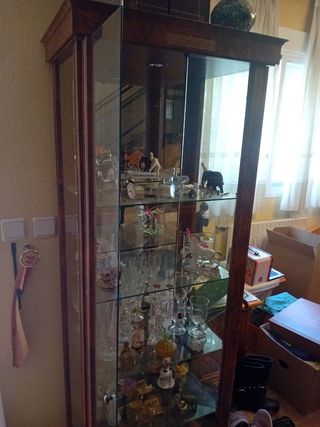 Vitrina clásica madera 4 baldas