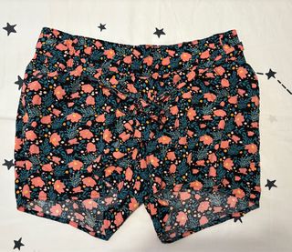 Shorts premamá KIABI talla 42 - Multicolor