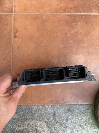 Centralita Ford Focus MK2 2004 - 6BME Bosch
