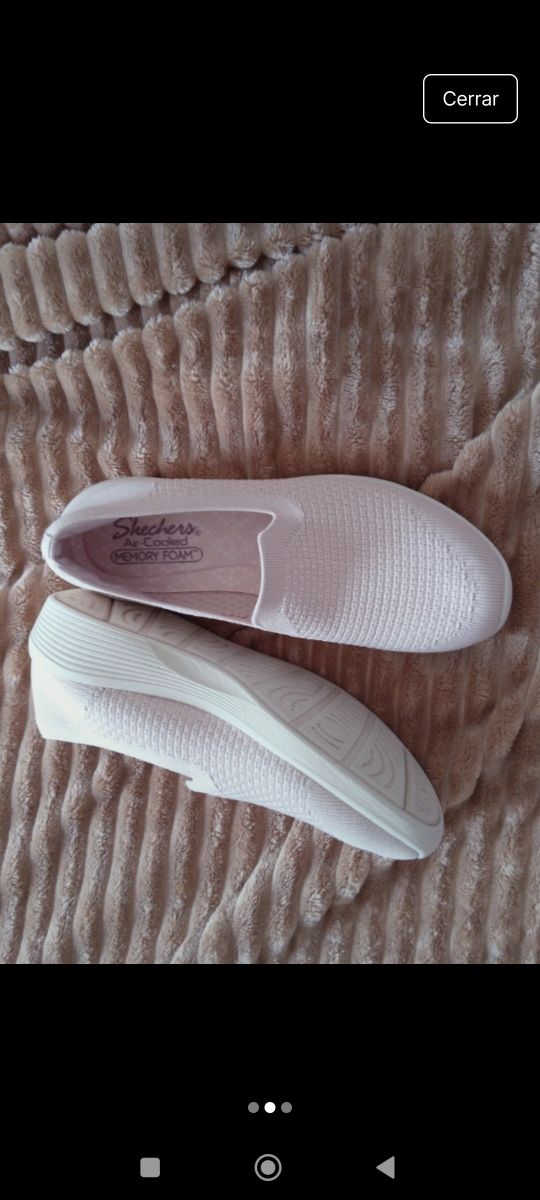 Zapatillas Skechers beige