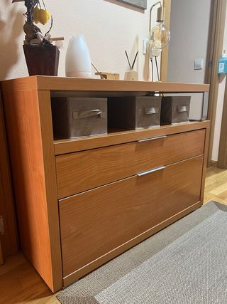 Mueble de madera marrón - Cómoda ( Recibidor)