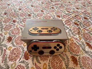 8Bitdo FC30: Gamepad Retro