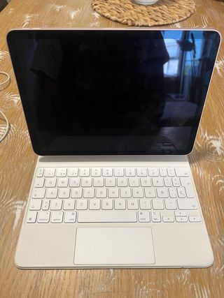iPad Air 4 Rosa Gold con Teclado Original