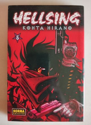 Colección manga Hellsing
