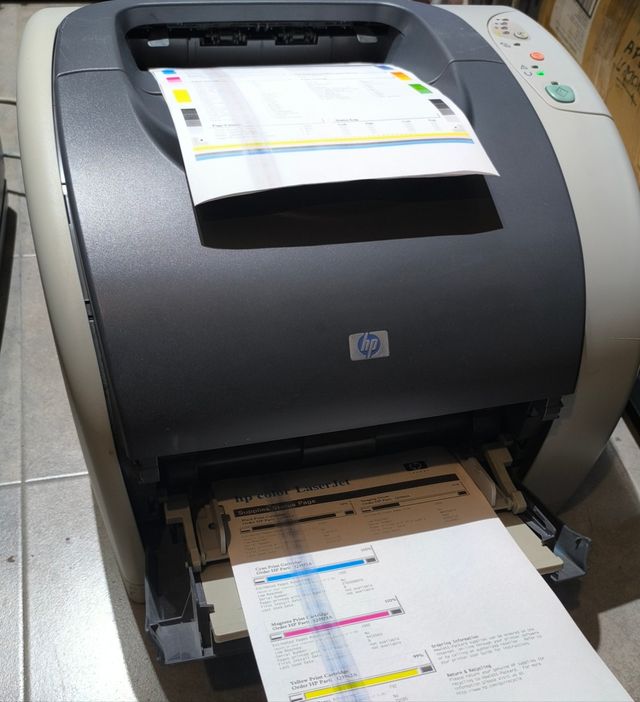 Impresora HP Color LaserJet 2550