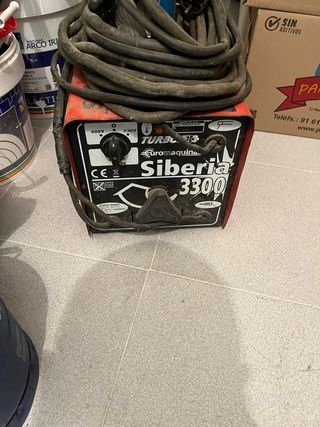grupo soldar Siberia 3300 - 230V/400V cable de 5m.
