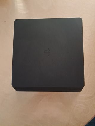 PS4 (PlayStation 4) + 10 juegos