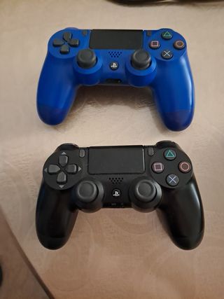 PS4 (PlayStation 4) + 10 juegos