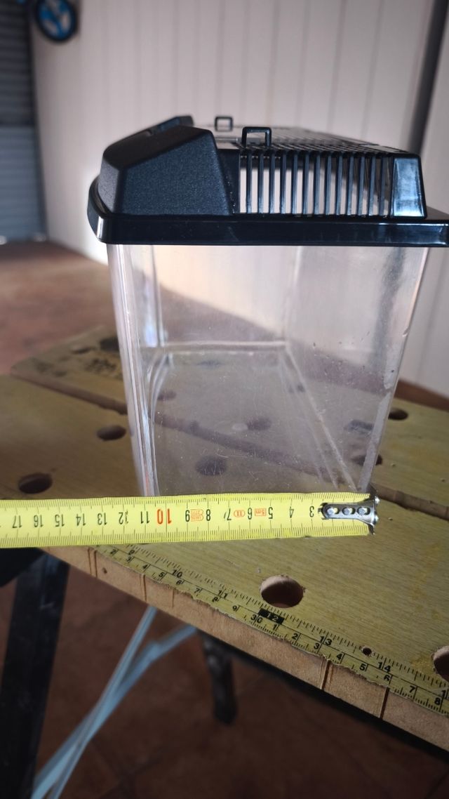 Acuario pequeño 5L con calentador