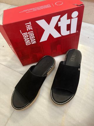 Sandalias Xti negras nº39