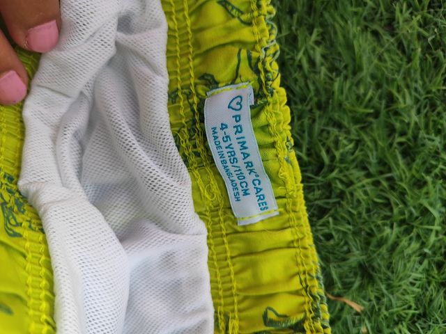 Lote 3 bañadores niño (4-5 años)