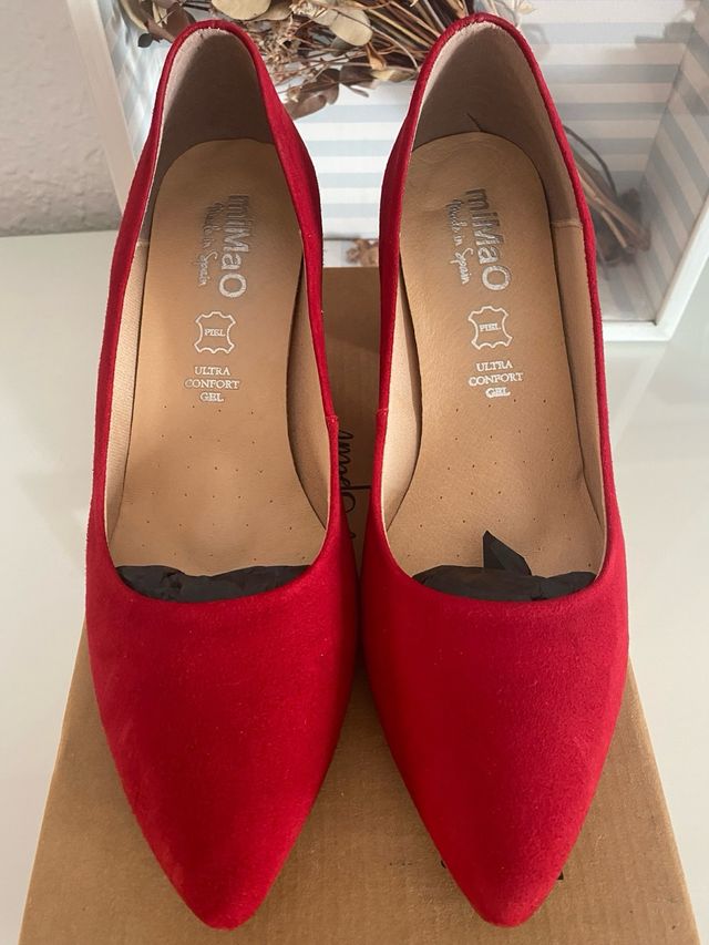 Salones miMao rojos, talla 39