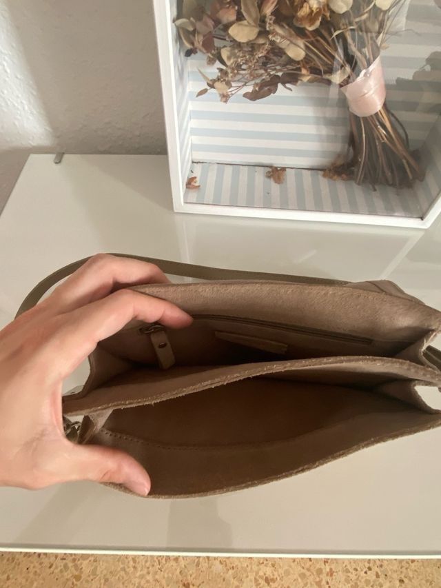 Bolso Mango ante beige