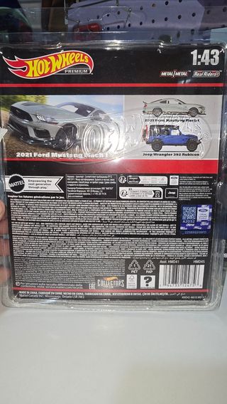 Hot Wheels Premium 2021 Ford Mustang Mach 1