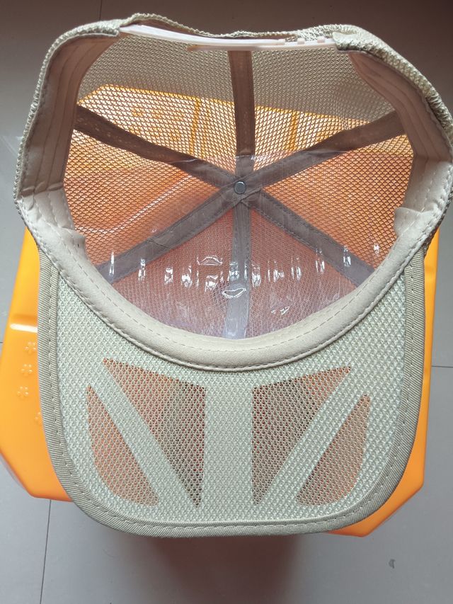 Gorra béisbol malla beige