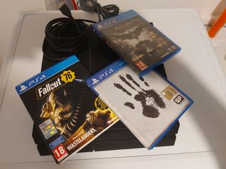 PS4 (PlayStation 4) - 3 giochi
