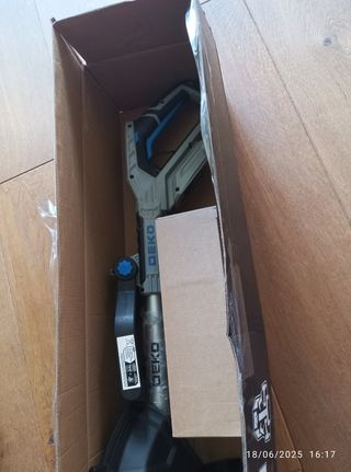 Desbrozadora de baterías Deko - Nueva