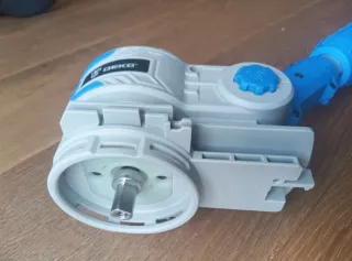 Desbrozadora de baterías Deko - Nueva