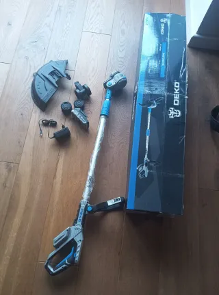 Desbrozadora de baterías Deko - Nueva