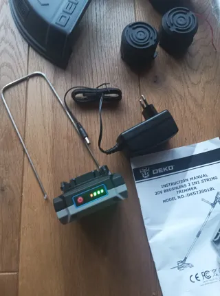 Desbrozadora de baterías Deko - Nueva