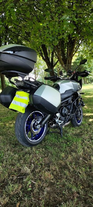 Yamaha MT 09 tracer año 2015