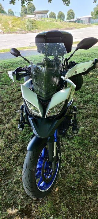 Yamaha MT 09 tracer año 2015