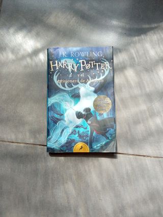 Libro de Harry Potter 
