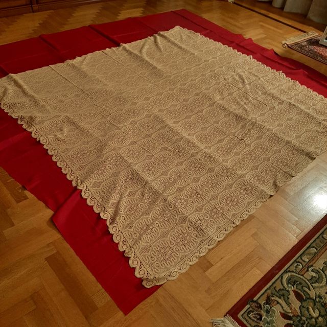 Copriletto vintage beige e rosso