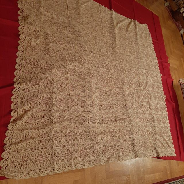 Copriletto vintage beige e rosso