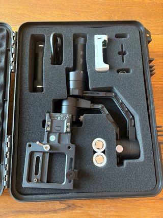 Estabilizador gimbal Zhiyun Crane