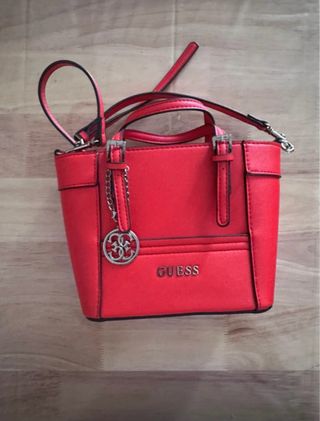Bolso Guess rojo