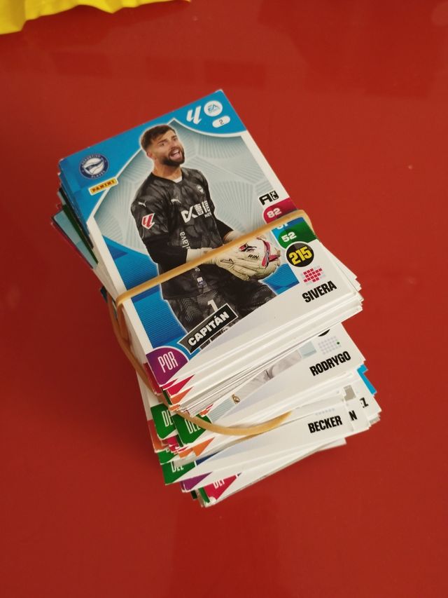 Cartas Adrenalyn 2024-25