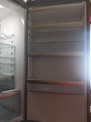 Frigorifero AEG