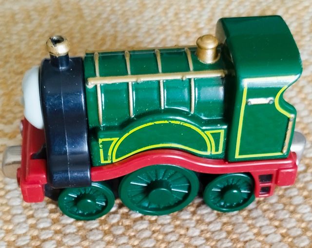 Locomotora Emily, Thomas y sus amigos 2004, metal