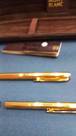 Montblanc Noblesse: Pluma y bolígrafo dorados