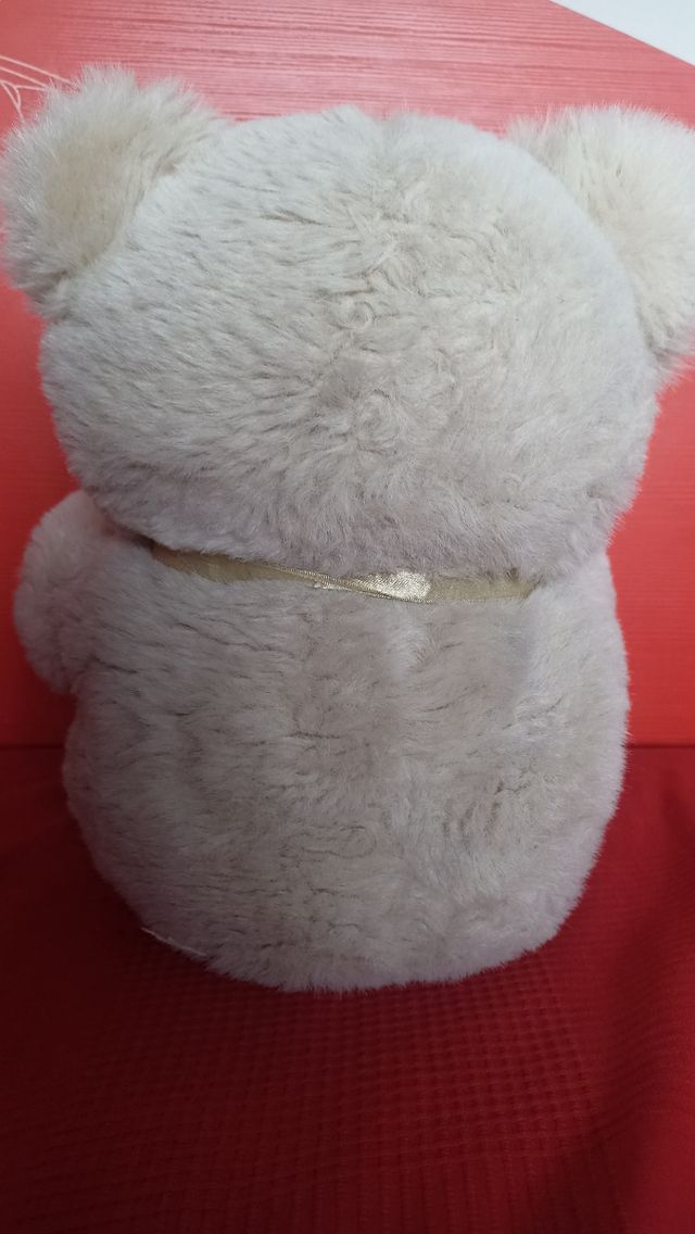Urso de pelúcia bege