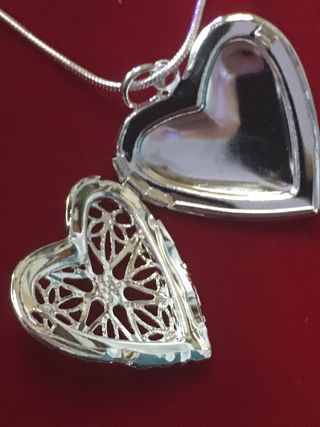Collar con dije corazón plata