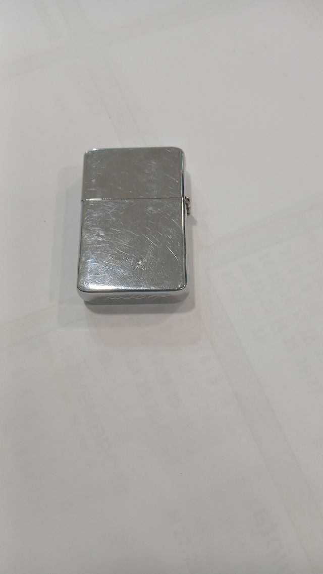 Isqueiro Zippo personalizado Dora