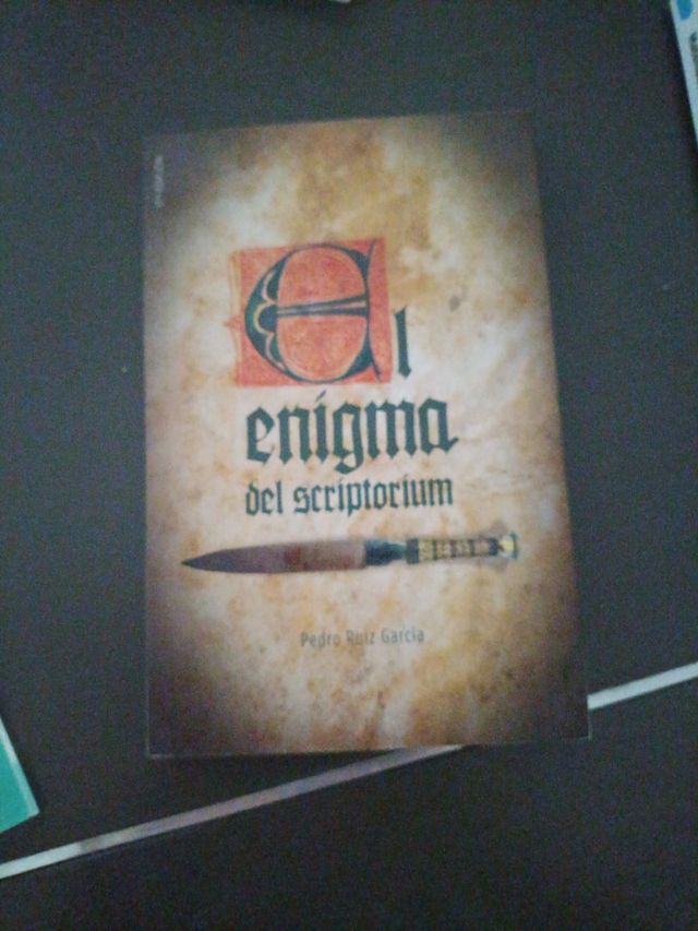 El enigma del scriptorium (Spanish Edition)