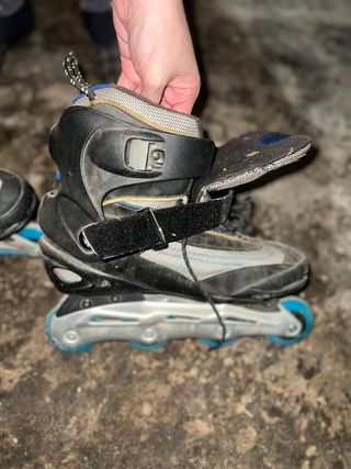 Patines en línea negros
