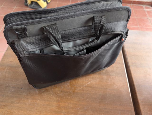 Maletín IBM - Portátil - 2 unidades