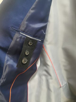 Traje Zara azul marino
