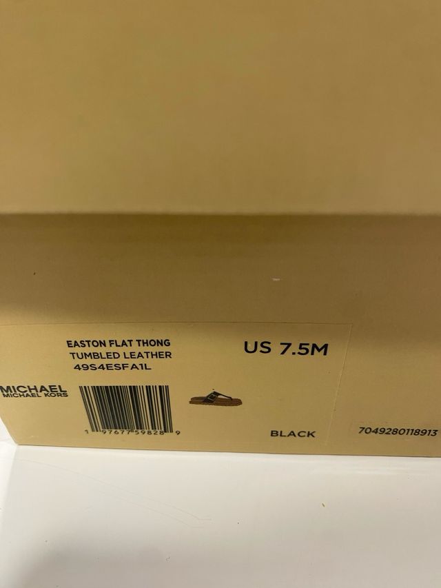 Sandalias Michael Kors negras de piel