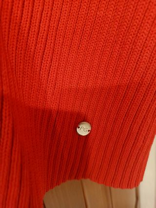 Chaqueta roja Purificación García