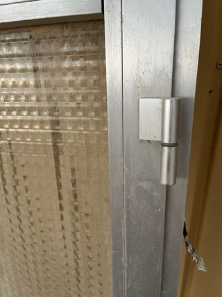 Ventana aluminio - Cristal translúcido