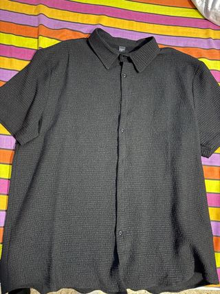 Camisa negra Pull & Bear XL