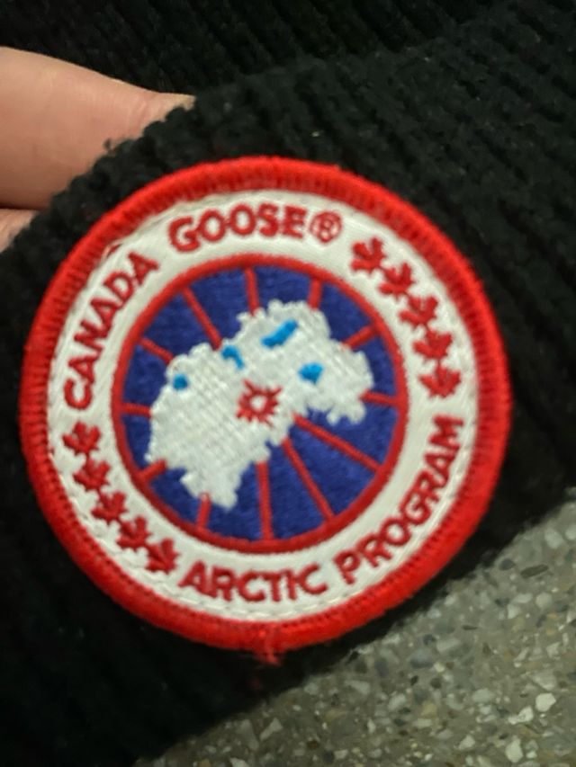 Gorro Canada Goose Negro
