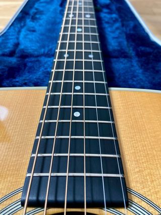 Martin D28P High Neck Performance