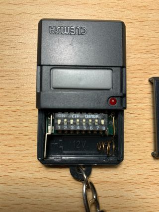 Mando puerta garaje Clemsa E20